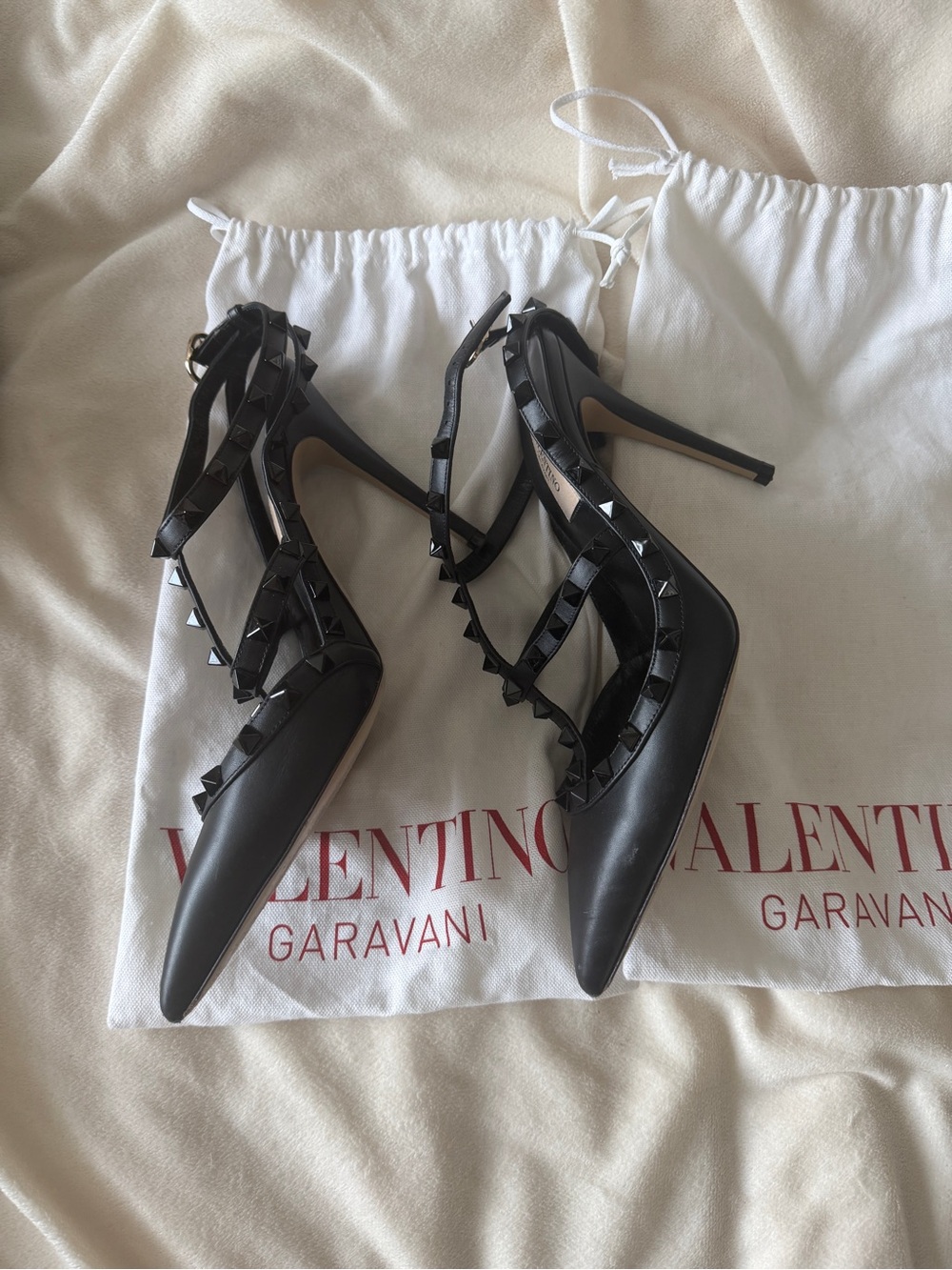 VALENTINO ROCKSTUD PUMPS - VAL583965